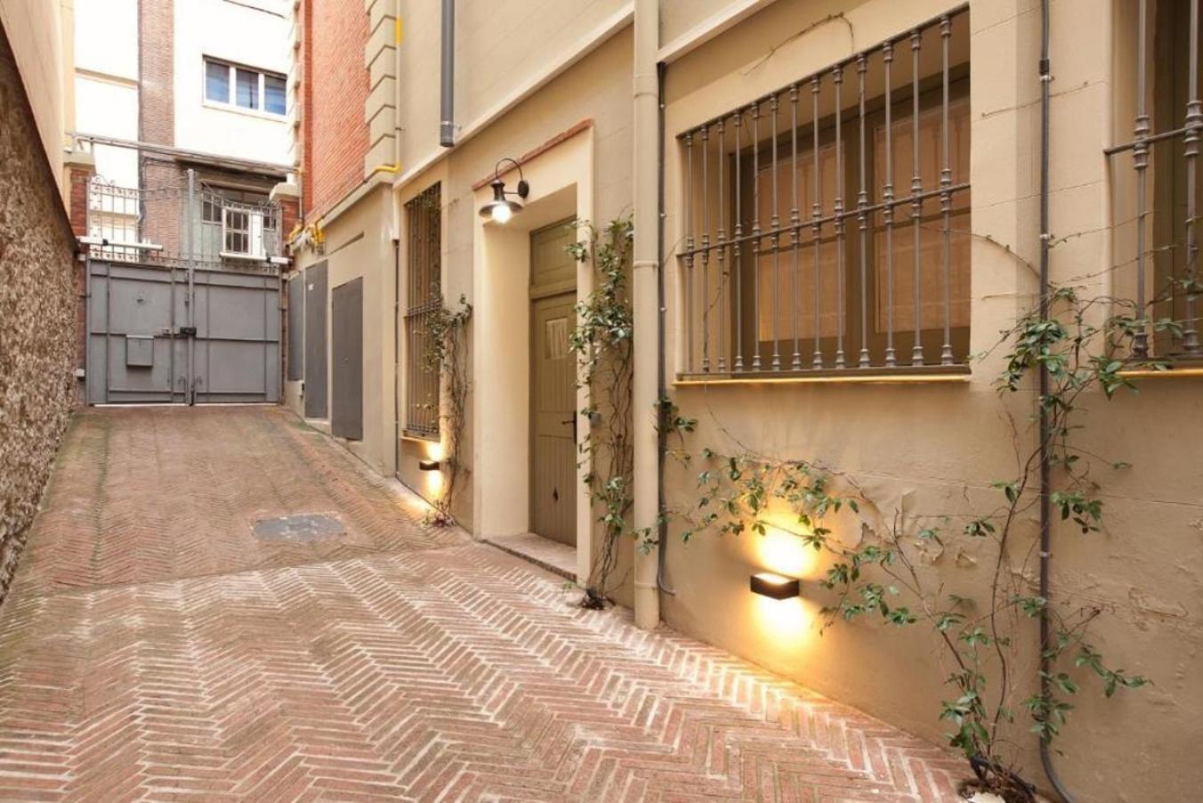 Romantic In Trendy Gracia Barselona Dış mekan fotoğraf